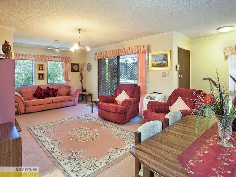16 Pleasant Drive, ALBANY CREEK QLD 4035, Albany Creek - Thumbnail 4