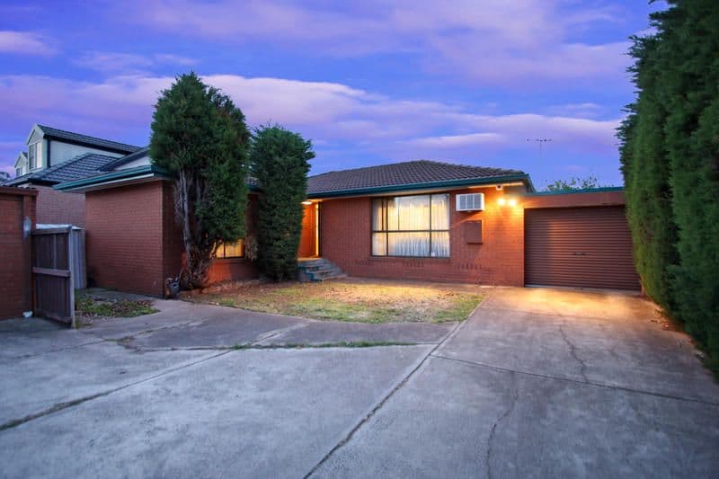 35 Stewart Road, OAKLEIGH EAST VIC 3166, Oakleigh East - Image 1