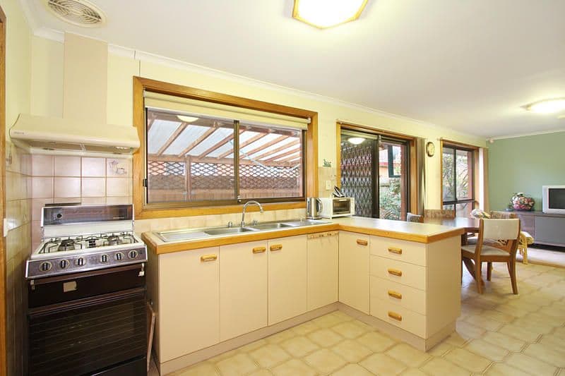 35 Stewart Road, OAKLEIGH EAST VIC 3166, Oakleigh East - Thumbnail 4