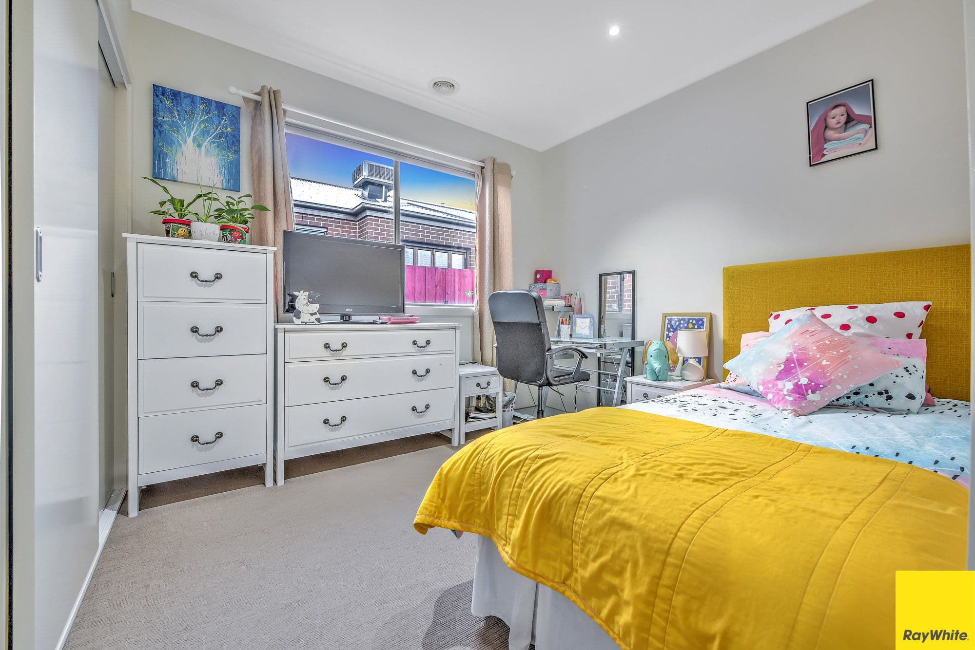 22 Obsidian Avenue, Tarneit VIC 3029, Tarneit - Thumbnail 8