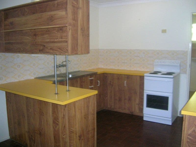 62 Breakspear Street, GRACEMERE QLD 4702, Gracemere - Thumbnail 2