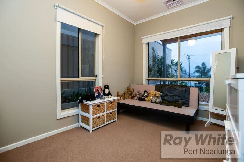 5A Geoffrey Avenue, PORT NOARLUNGA SA 5167, Port Noarlunga - Thumbnail 4