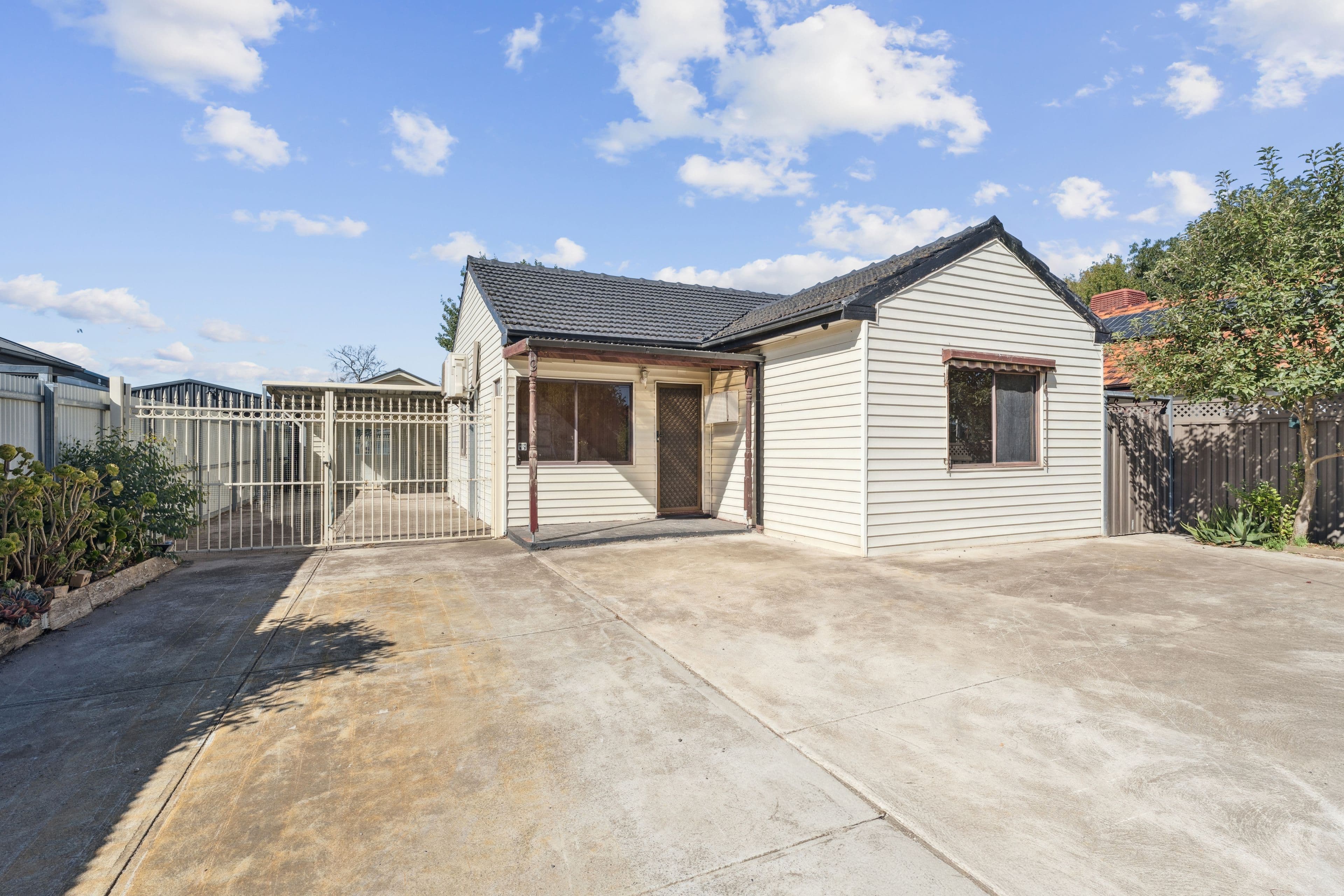 9 Zinnia Street, Reservoir VIC 3073, Reservoir - Image 1