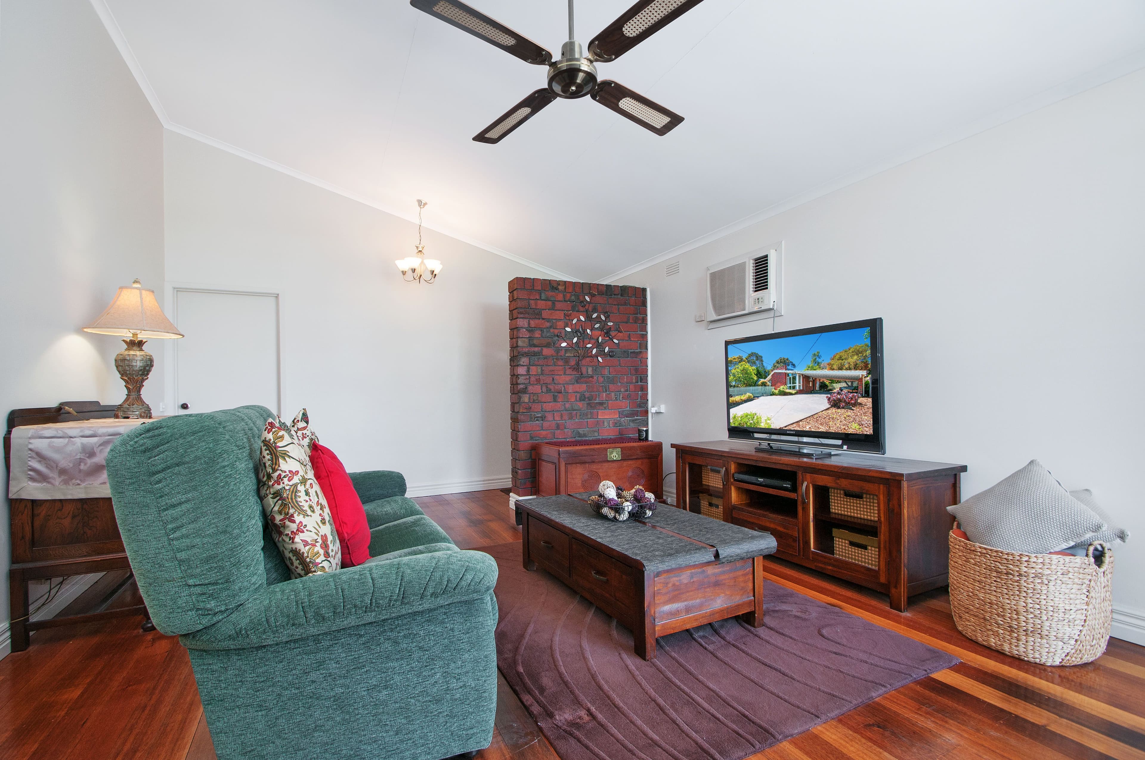 18 BLACKFRIARS Lane, Chirnside Park VIC 3116, Chirnside Park - Thumbnail 4