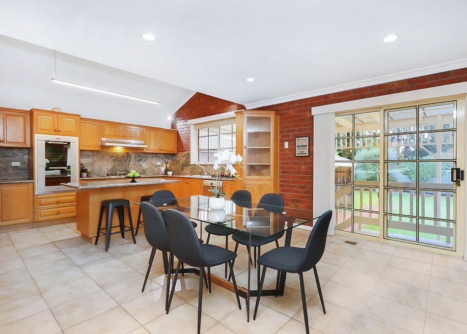 17 Erskine Court, Greenvale VIC 3059, Greenvale - Thumbnail 5