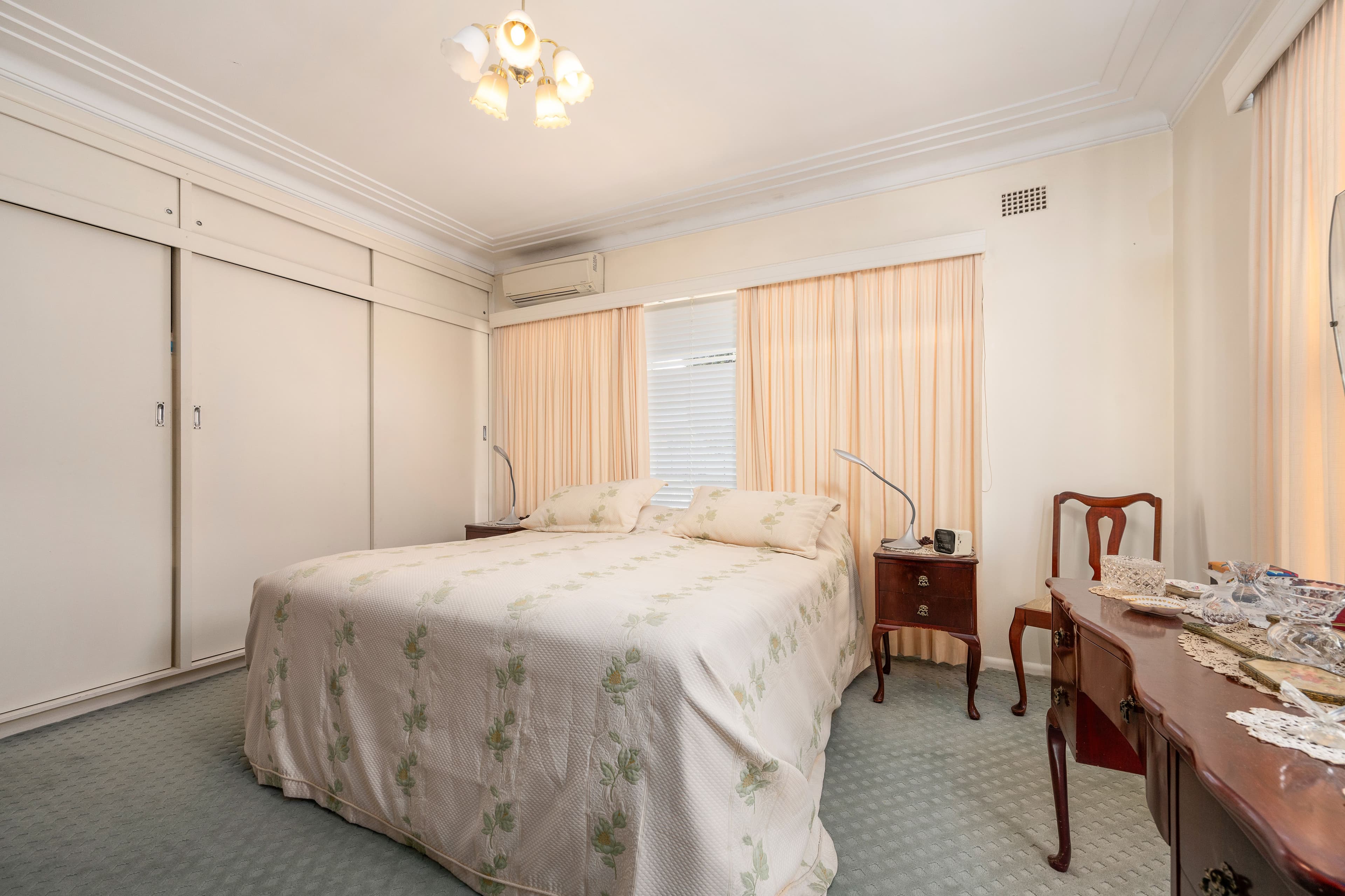 2 Flatrock Road, Kingsgrove NSW 2208, Kingsgrove - Thumbnail 8