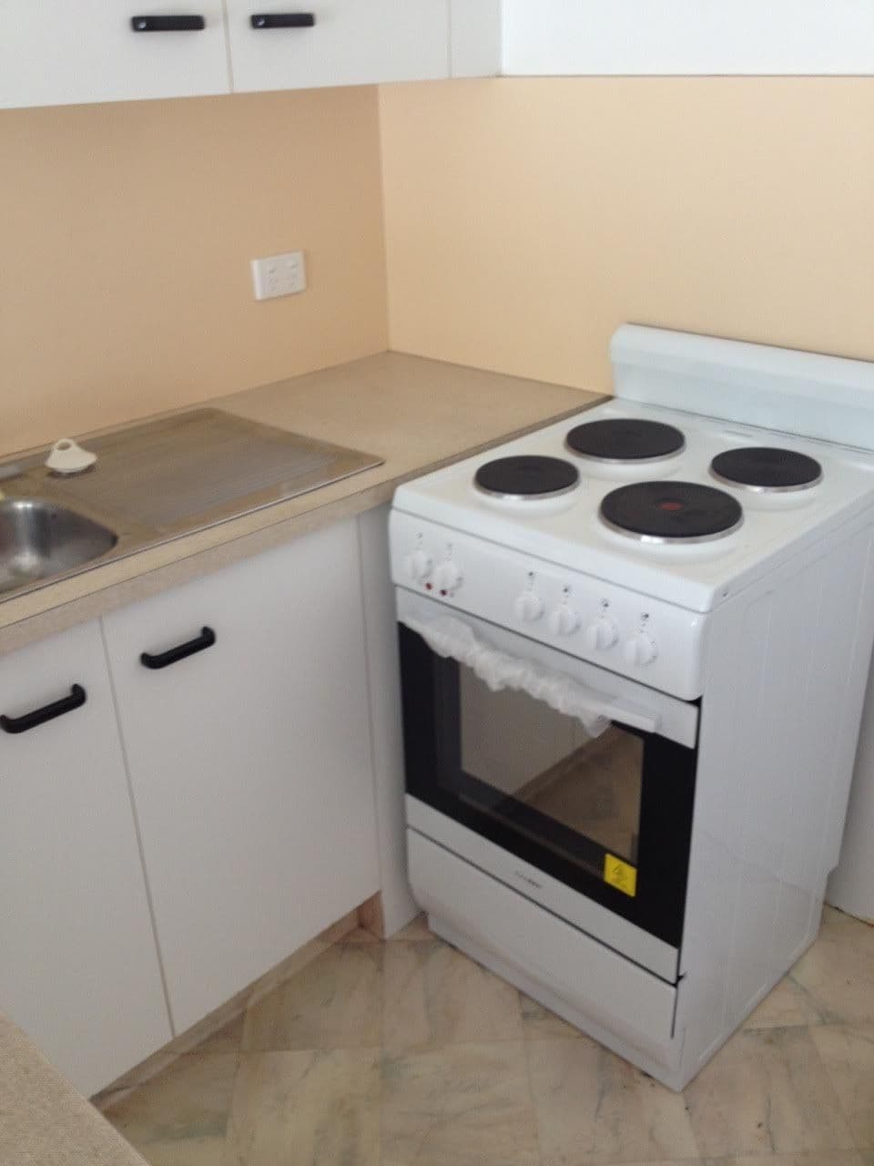 4 Brighton Street, Biggera Waters QLD 4216, Biggera Waters - Thumbnail 4