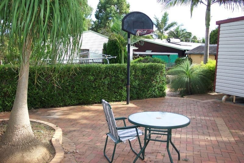14 Thornbury Avenue, UNANDERRA NSW 2526, Unanderra - Thumbnail 2