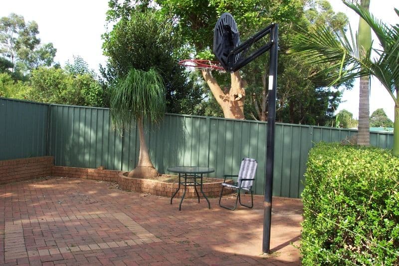 14 Thornbury Avenue, UNANDERRA NSW 2526, Unanderra - Thumbnail 4