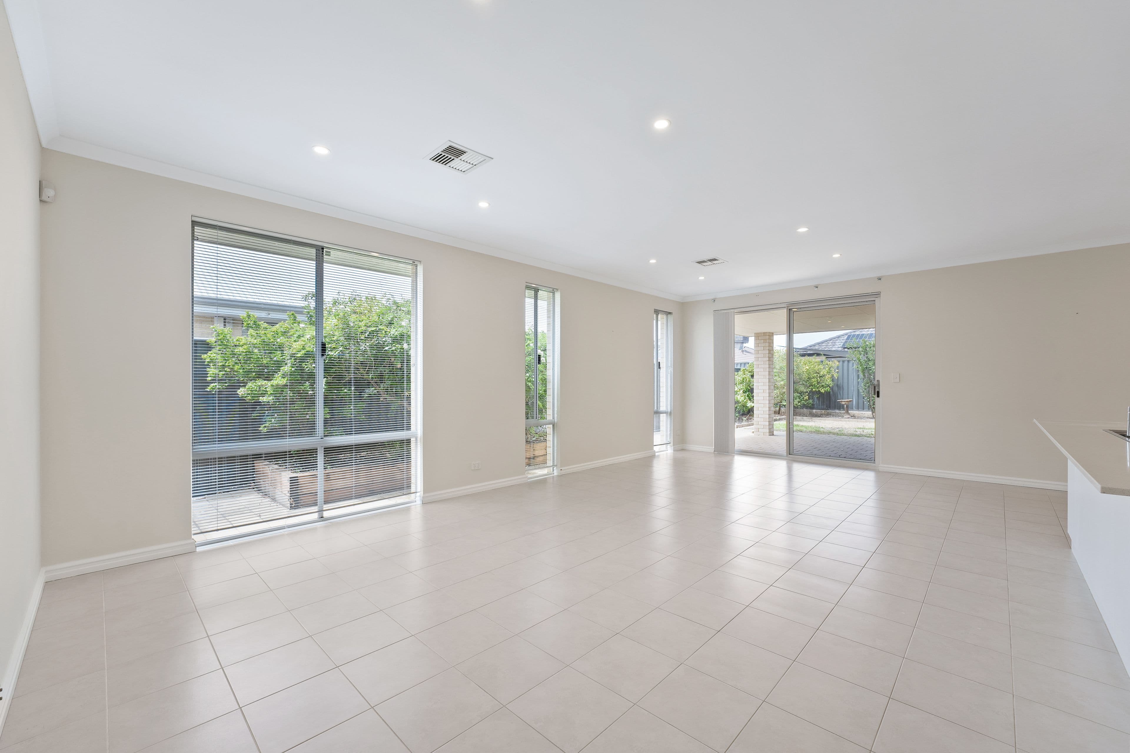 6 Larkfield Ridge, Baldivis WA 6171, Baldivis - Thumbnail 5