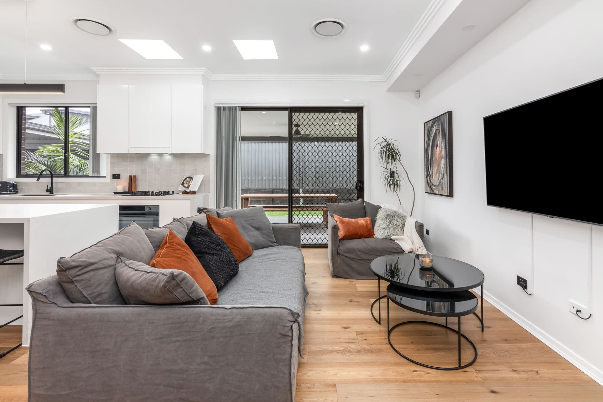 11 Strickland Crescent, Burnside - Thumbnail 7