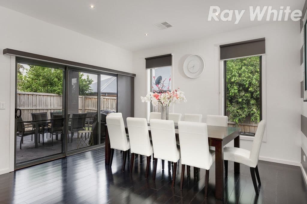 24 Songbird Cresent, South Morang VIC 3752, South Morang - Thumbnail 7