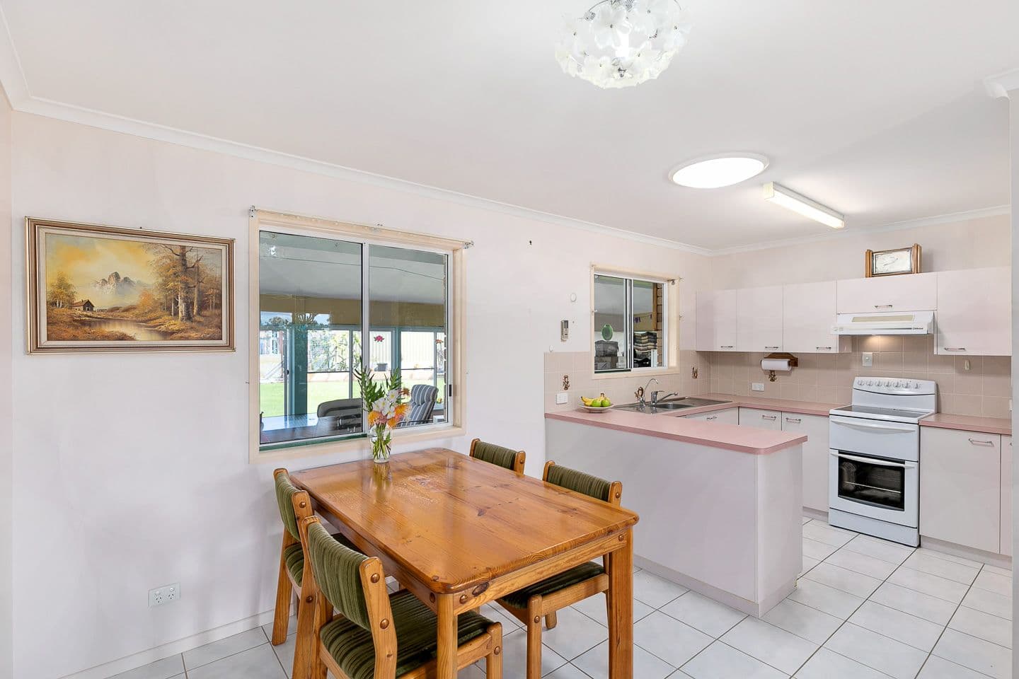 25 Jocelyn Parade, Granville QLD 4650, Granville - Thumbnail 6