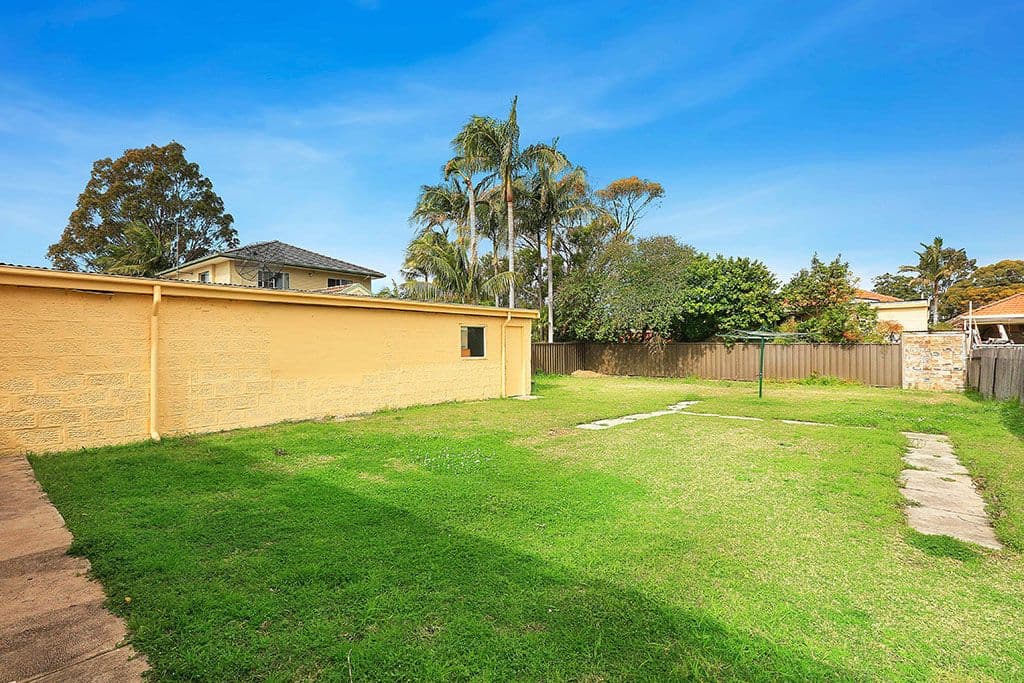 2 Yandarlo Street, CROYDON PARK NSW 2133, Croydon Park - Thumbnail 2