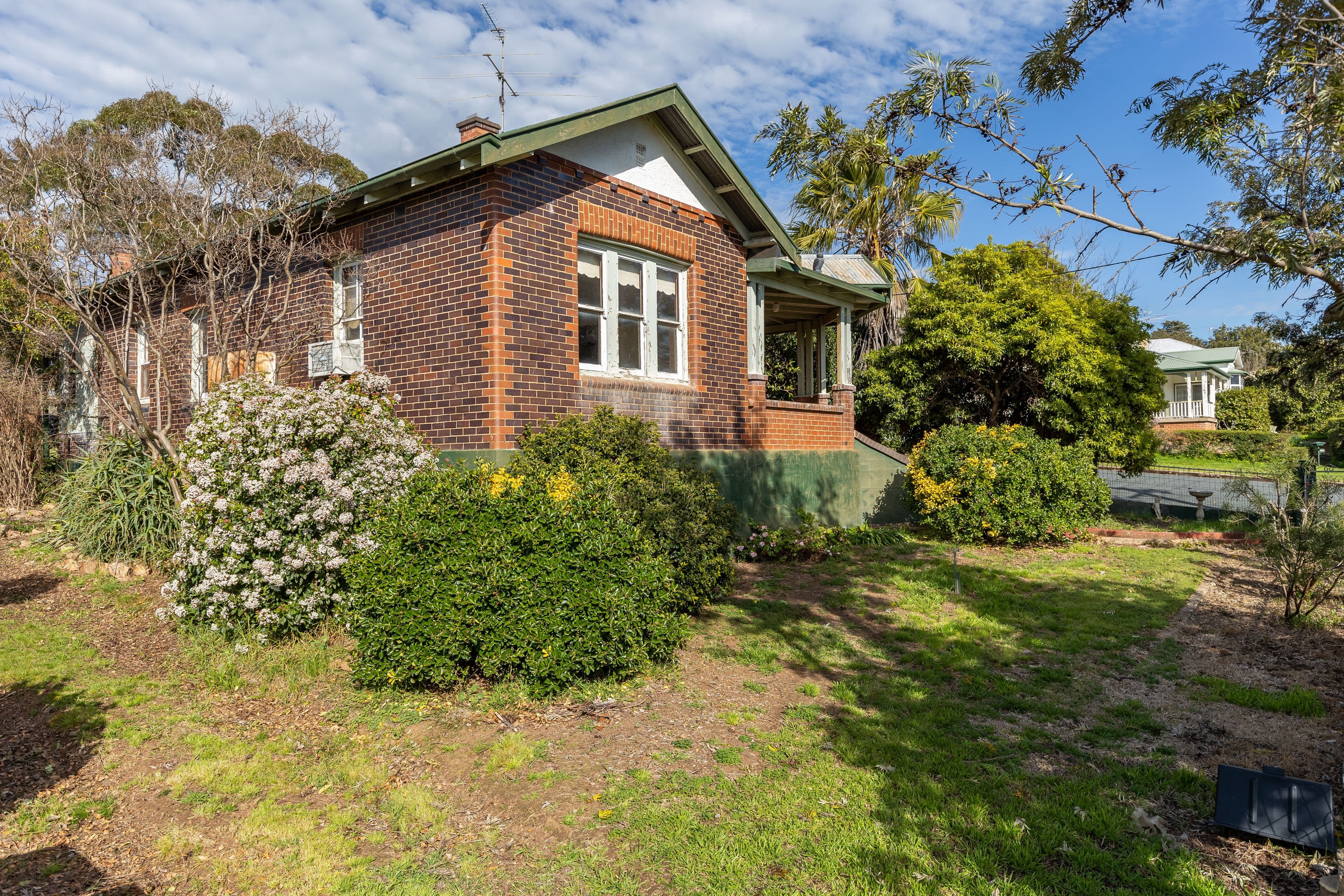 12 Gallipoli Avenue, Junee NSW 2663, Junee - Image 1