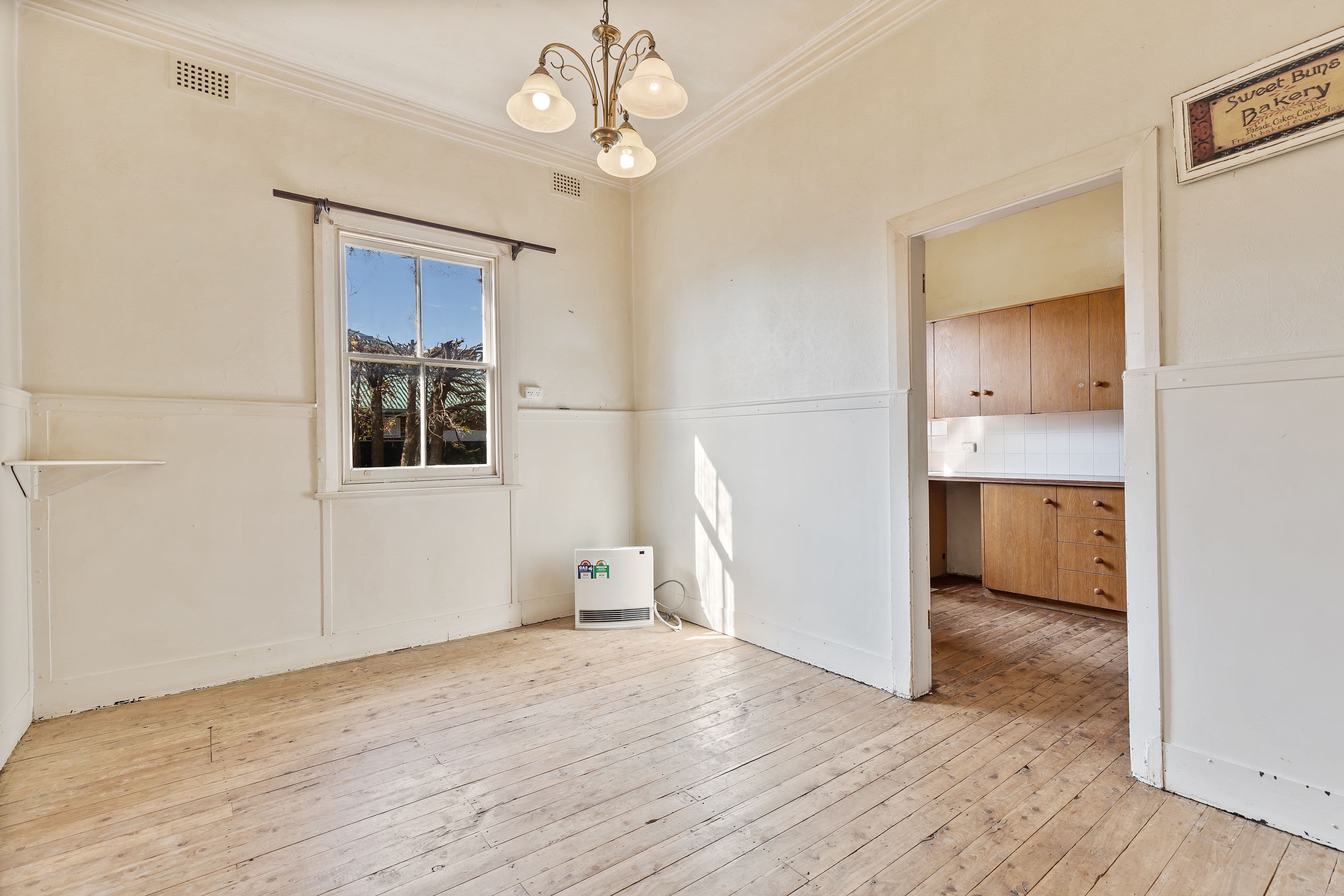 12 Gallipoli Avenue, Junee NSW 2663, Junee - Thumbnail 6
