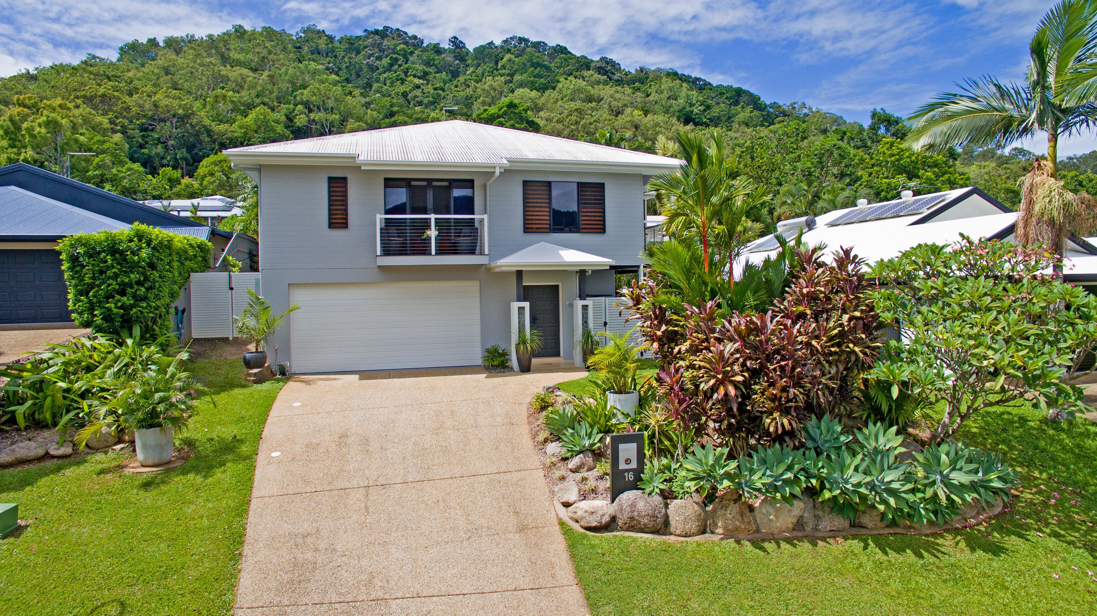 16 Lookout Terrace, Trinity Beach QLD 4879, Trinity Beach - Image 1