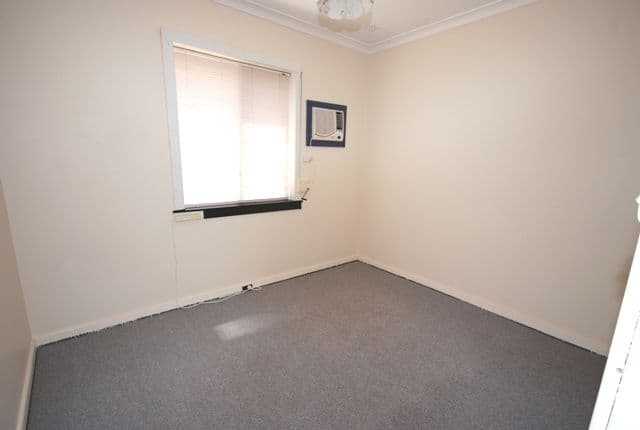 21 Hennessy Avenue, ORELIA WA 6167, Orelia - Thumbnail 7