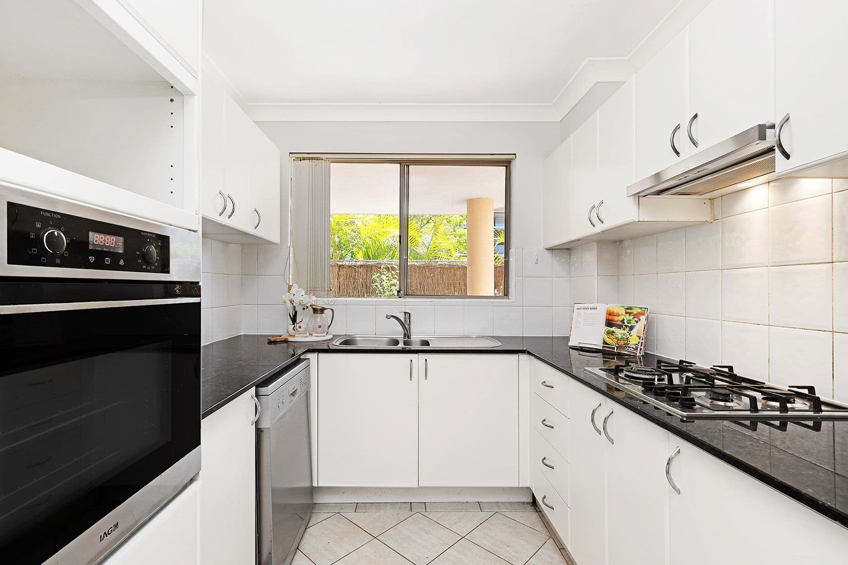 11-13 Sutherland Road, Chatswood NSW 2067, Chatswood - Thumbnail 4