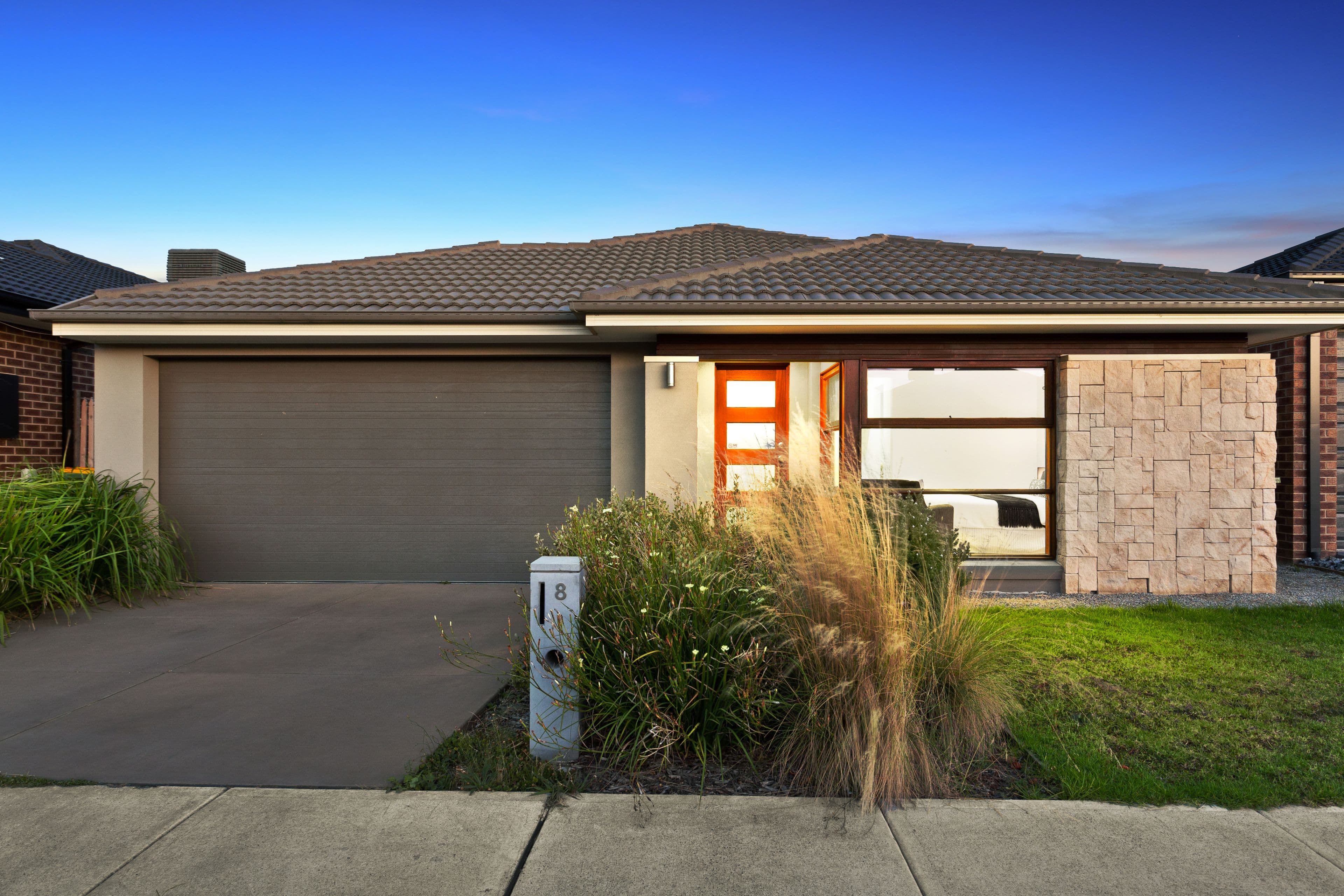 8 Rosina Drive, Officer VIC 3809, Officer - Image 1