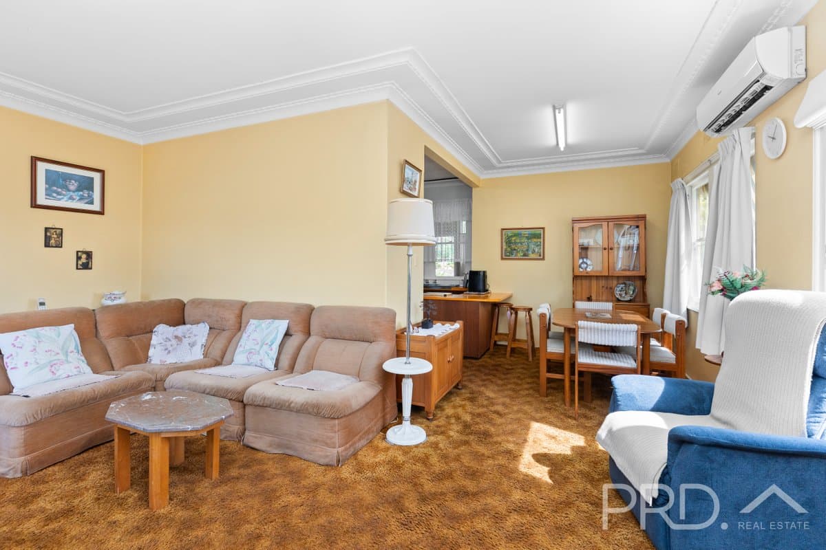 49 Sydney Street, TUMUT NSW 2720, Tumut - Thumbnail 4