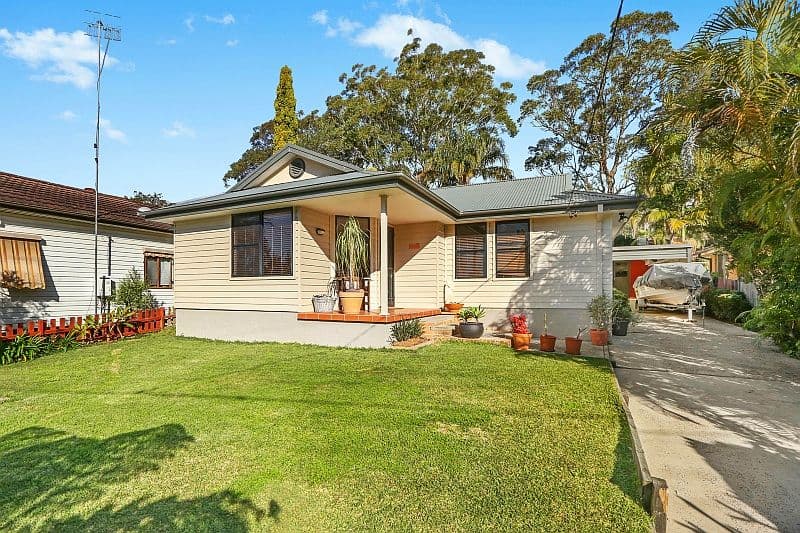 50 Bundilla Parade, Berkeley Vale NSW 2261, Berkeley Vale - Thumbnail 2