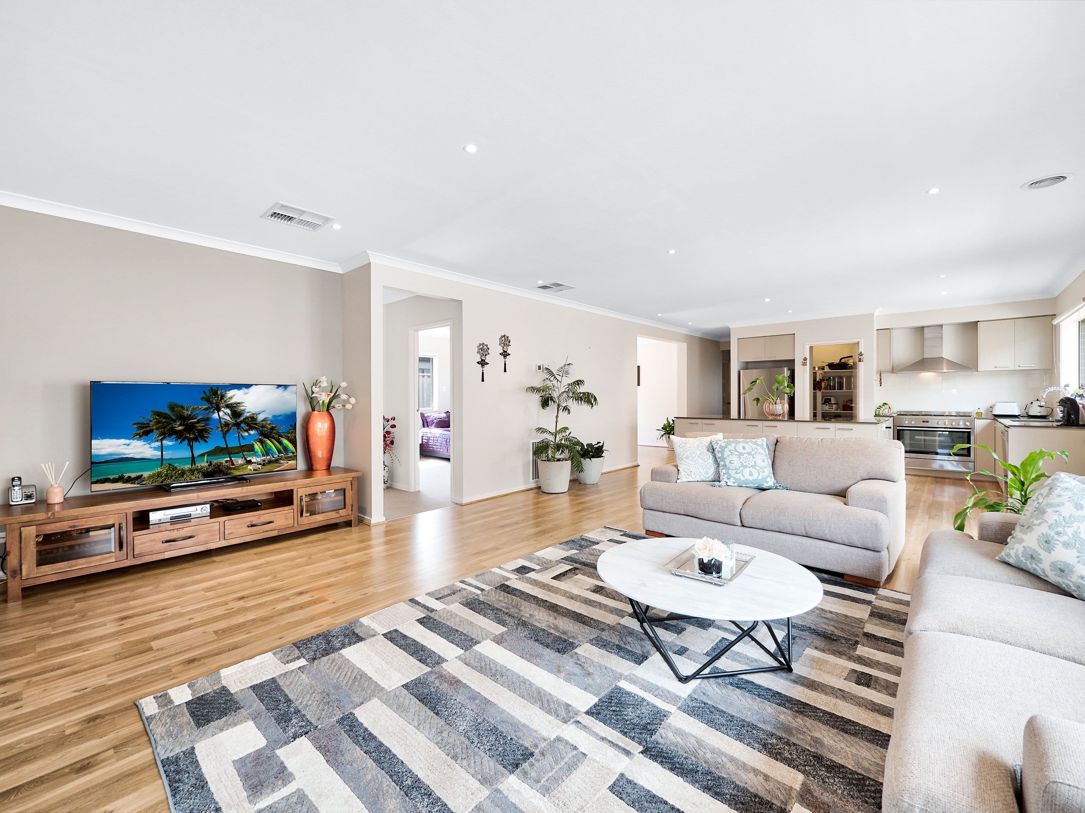 23 Crowe Avenue, Cranbourne West VIC 3977, Cranbourne West - Thumbnail 6