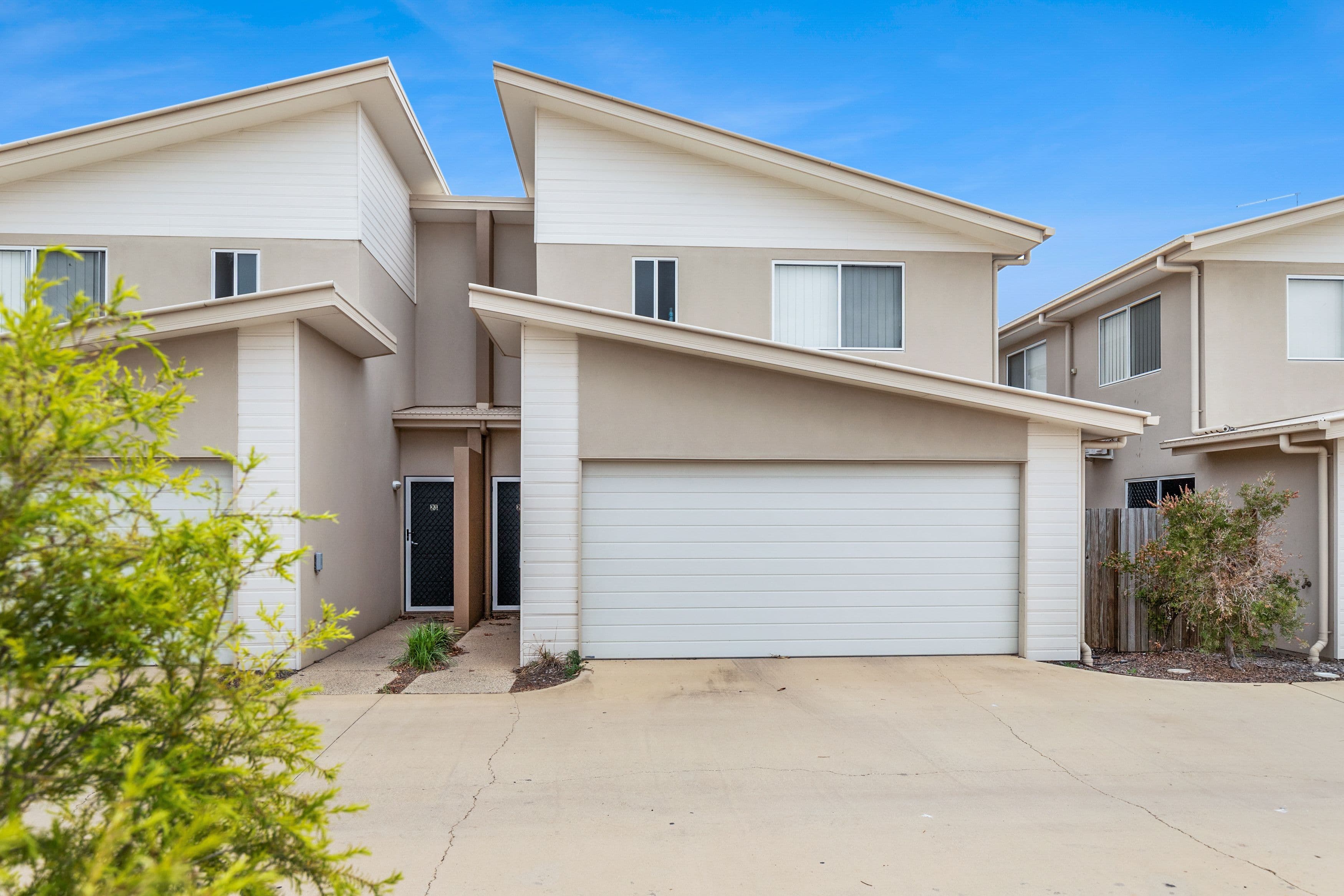 6 Sullivan Street, Emerald QLD 4720, Emerald - Image 1
