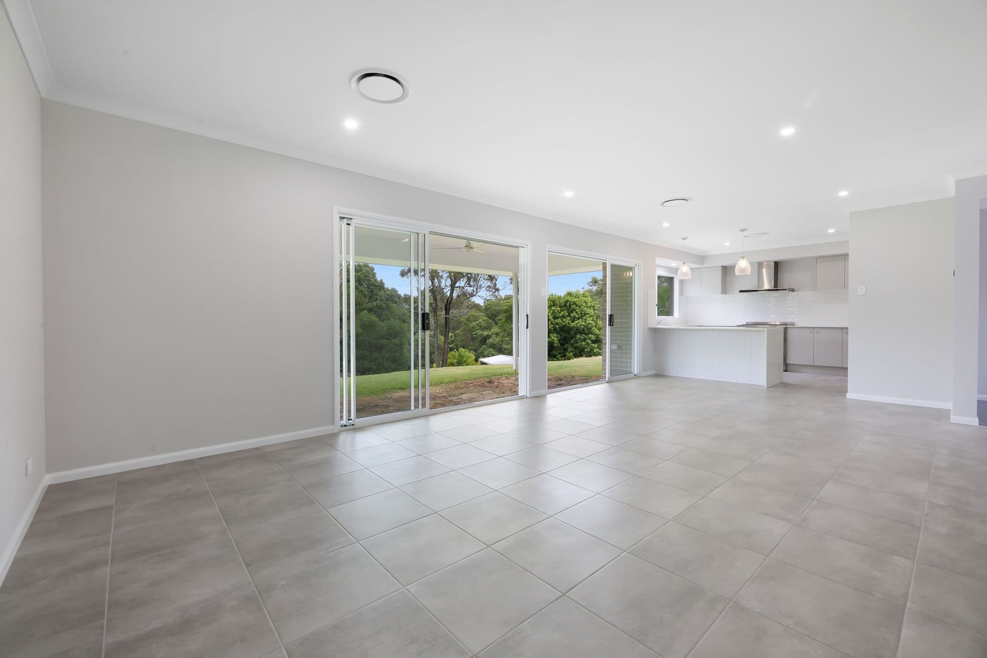 45 Tallai Road, Tallai QLD 4213, Tallai - Thumbnail 8
