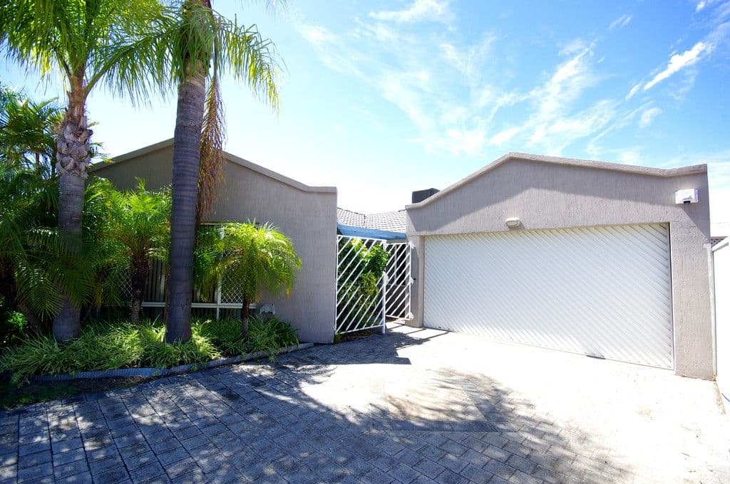 13 Mandilla Parade, Ballajura WA 6066, Ballajura - Thumbnail 2