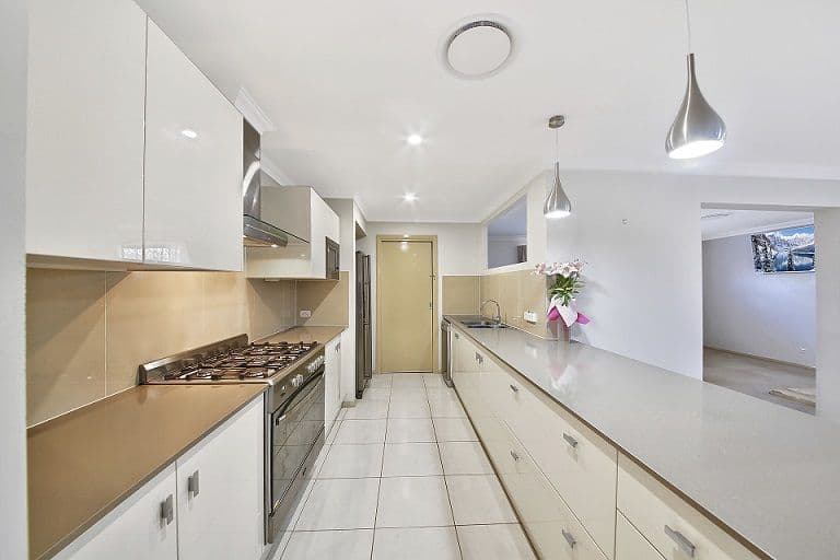 13 Spring Farm Drive, Spring Farm - Thumbnail 4