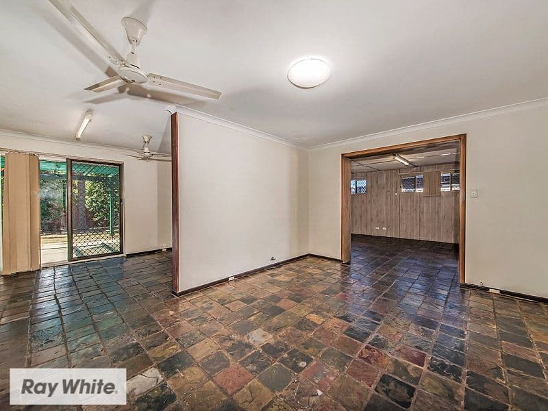 29 Girrawheen Avenue, Girrawheen WA 6064, Girrawheen - Thumbnail 6