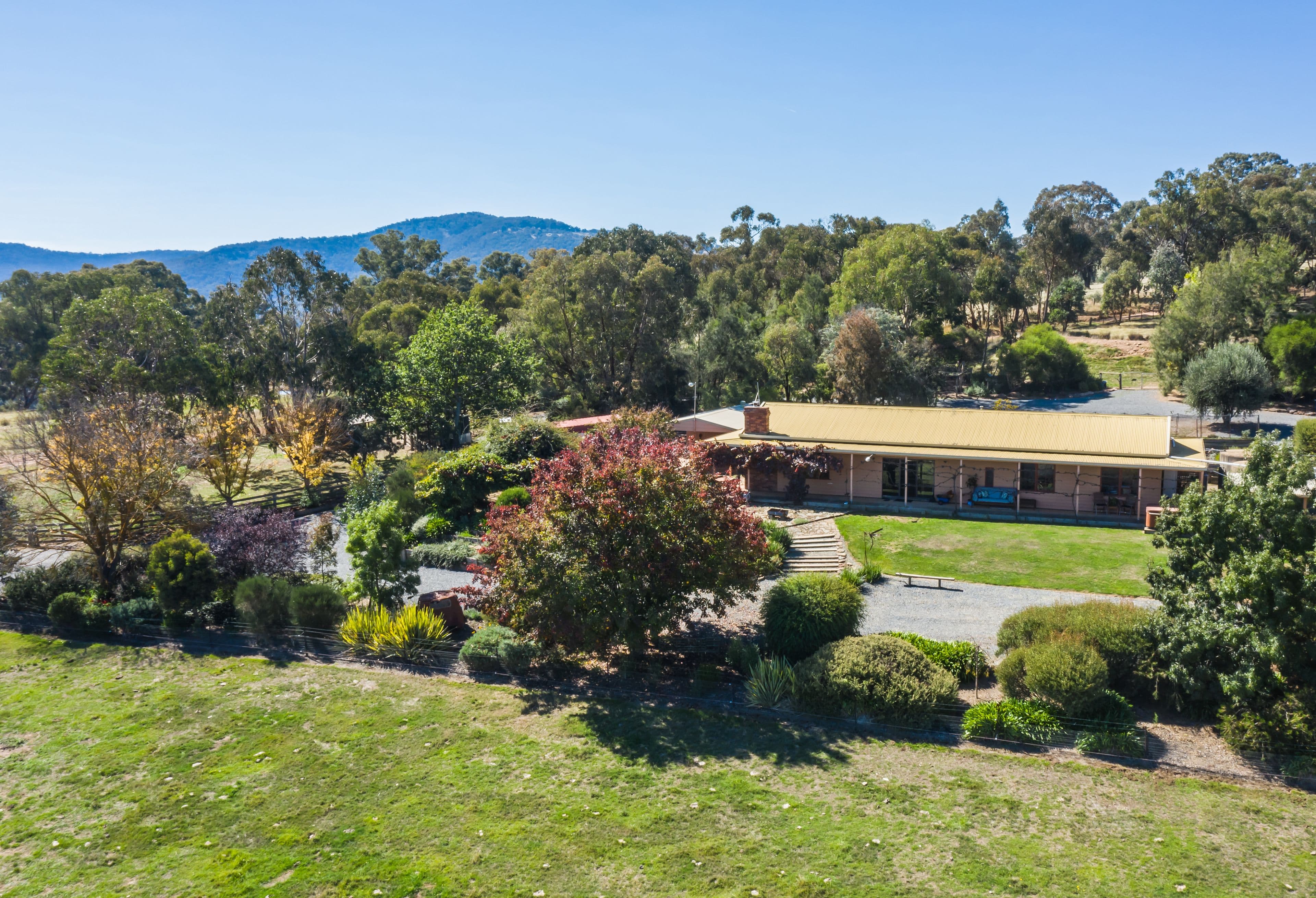 330 Tabletop Road, Bridge Creek VIC 3723, Bridge Creek - Thumbnail 2