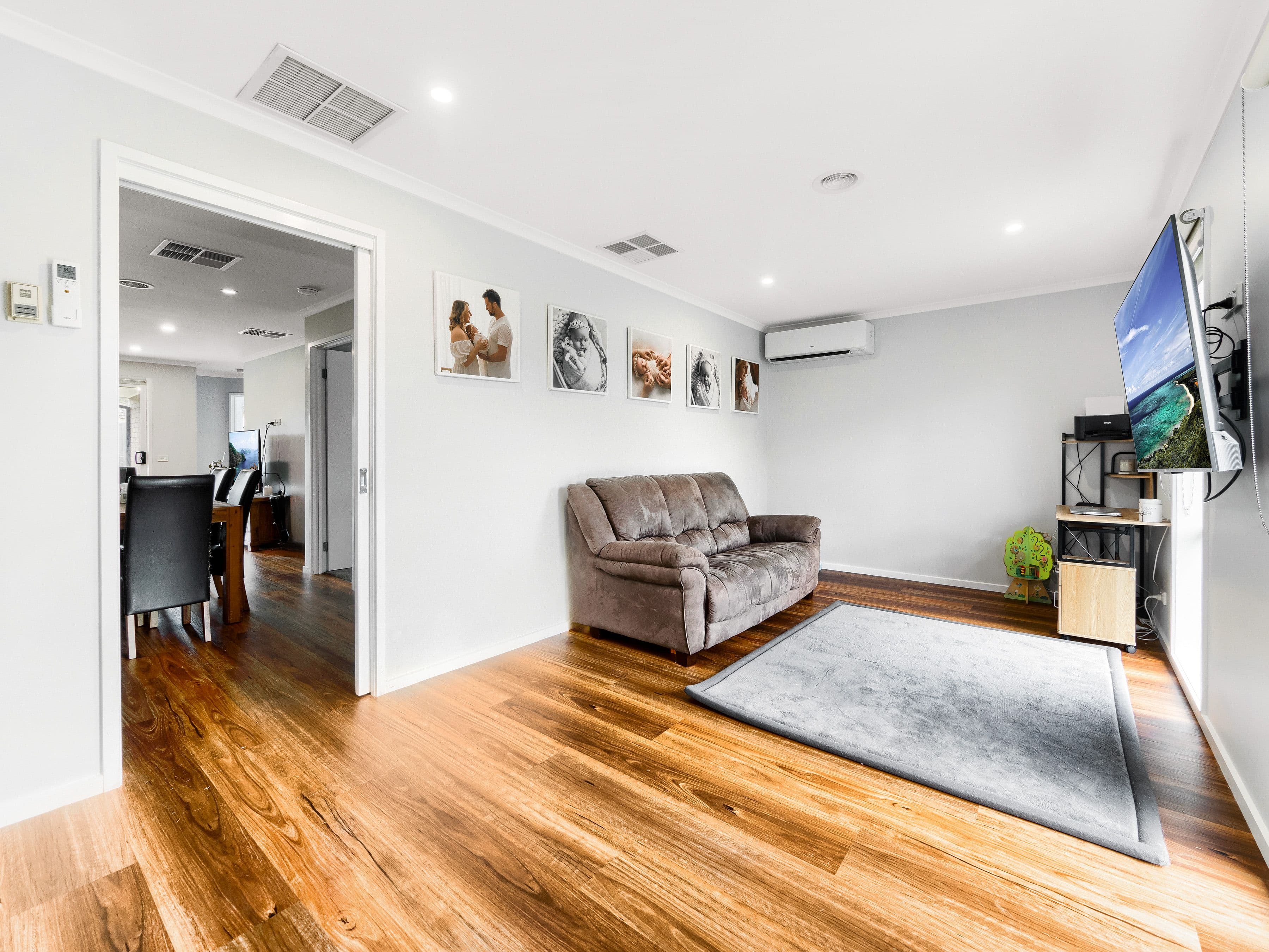23 Godwin Crescent, Cranbourne North VIC 3977, Cranbourne North - Thumbnail 2