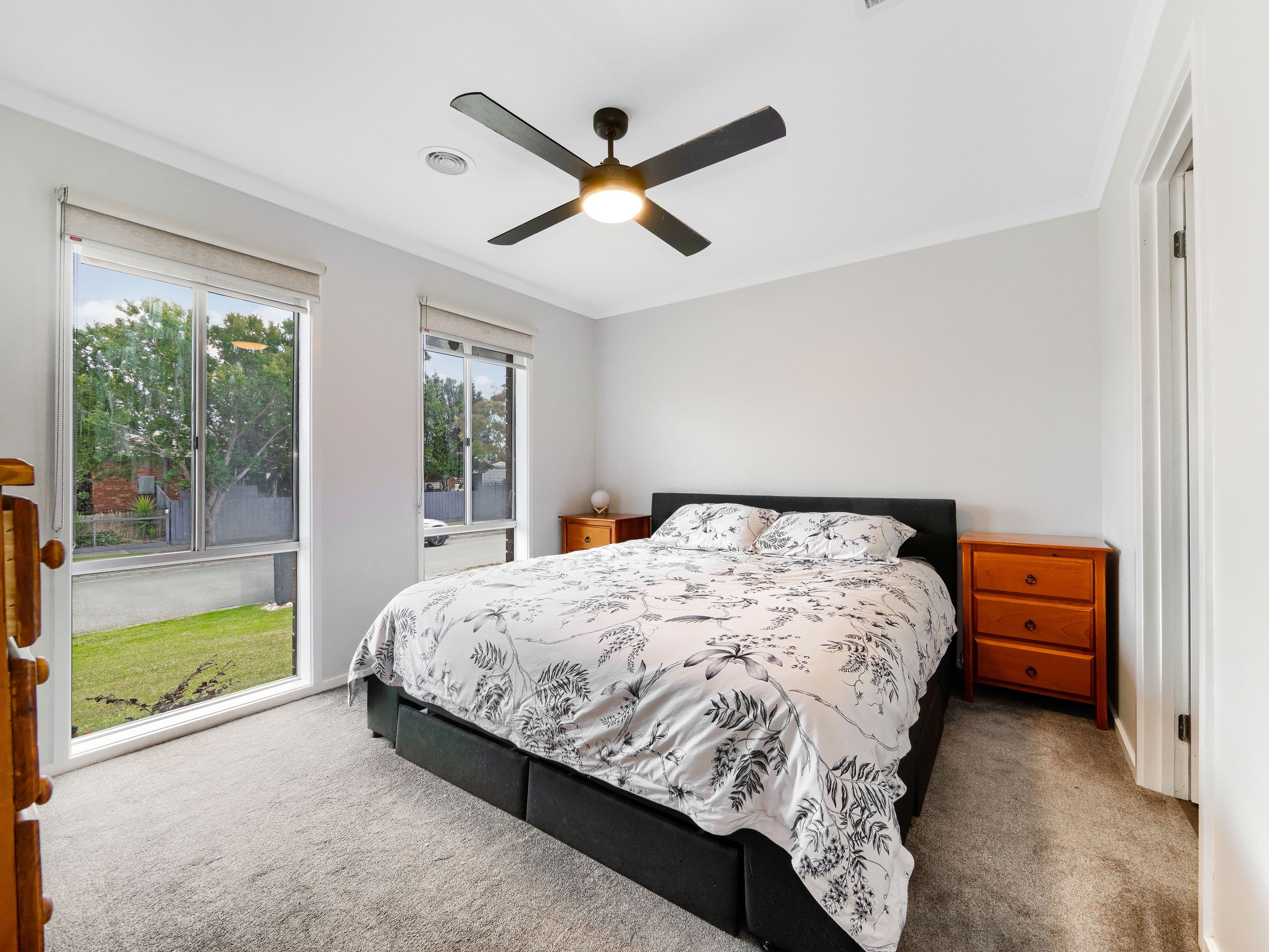 23 Godwin Crescent, Cranbourne North VIC 3977, Cranbourne North - Thumbnail 3