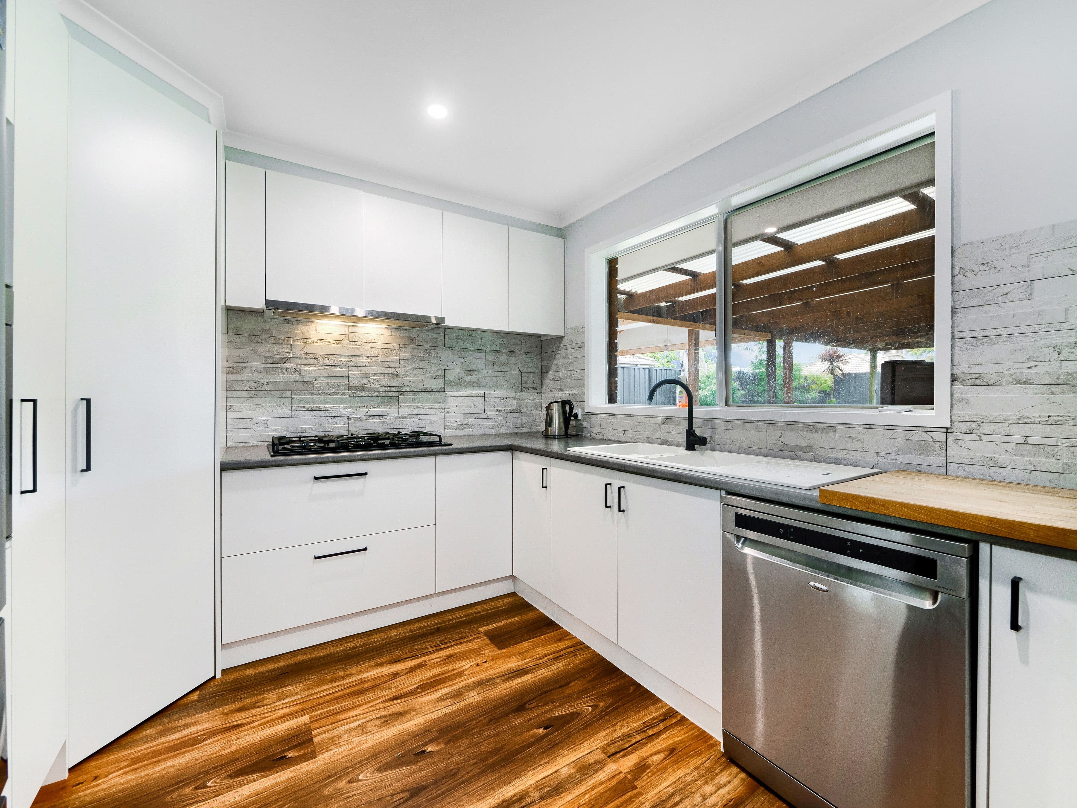 23 Godwin Crescent, Cranbourne North VIC 3977, Cranbourne North - Thumbnail 6