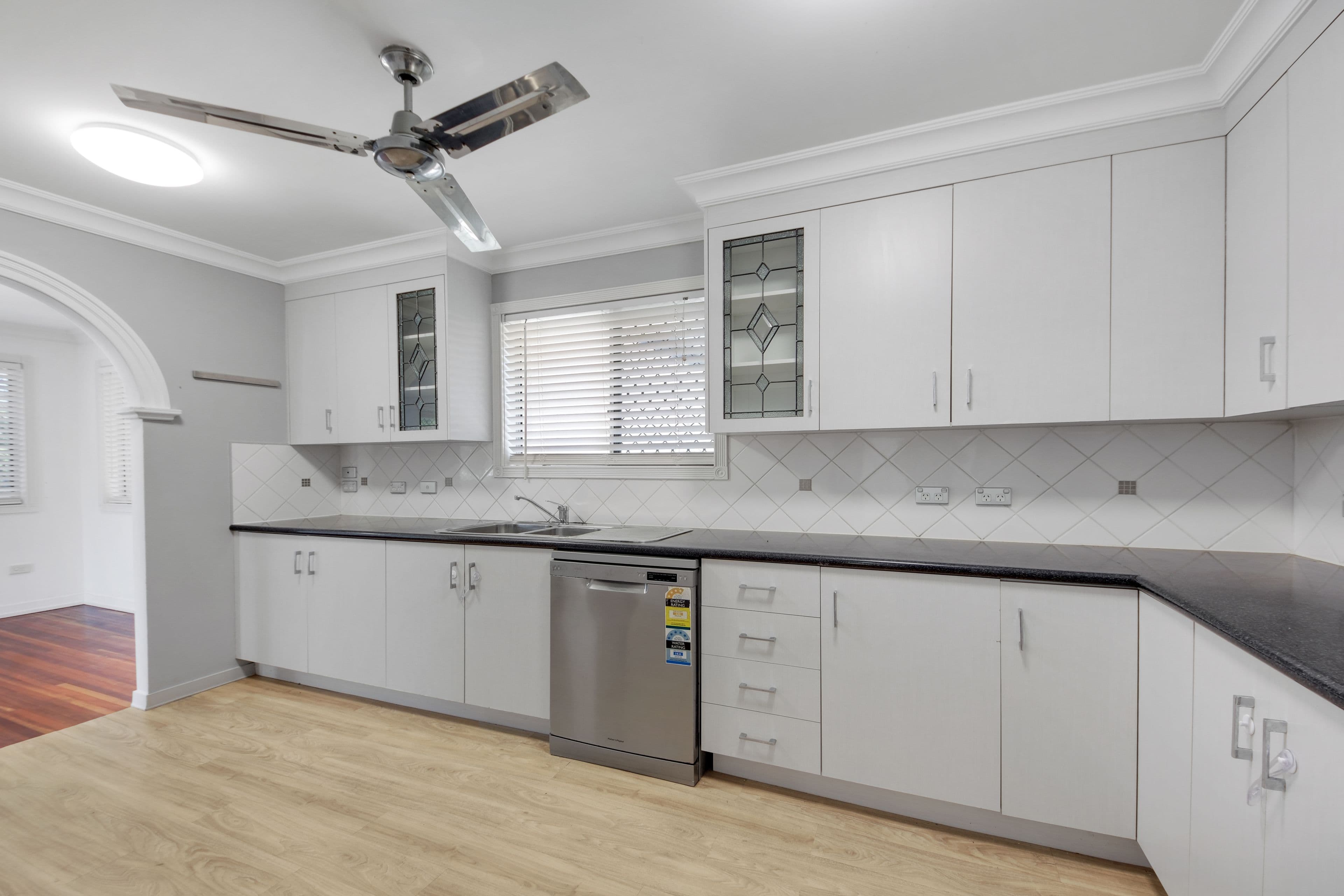 15 O'Donnell Street, Kawana QLD 4701, Kawana - Thumbnail 4