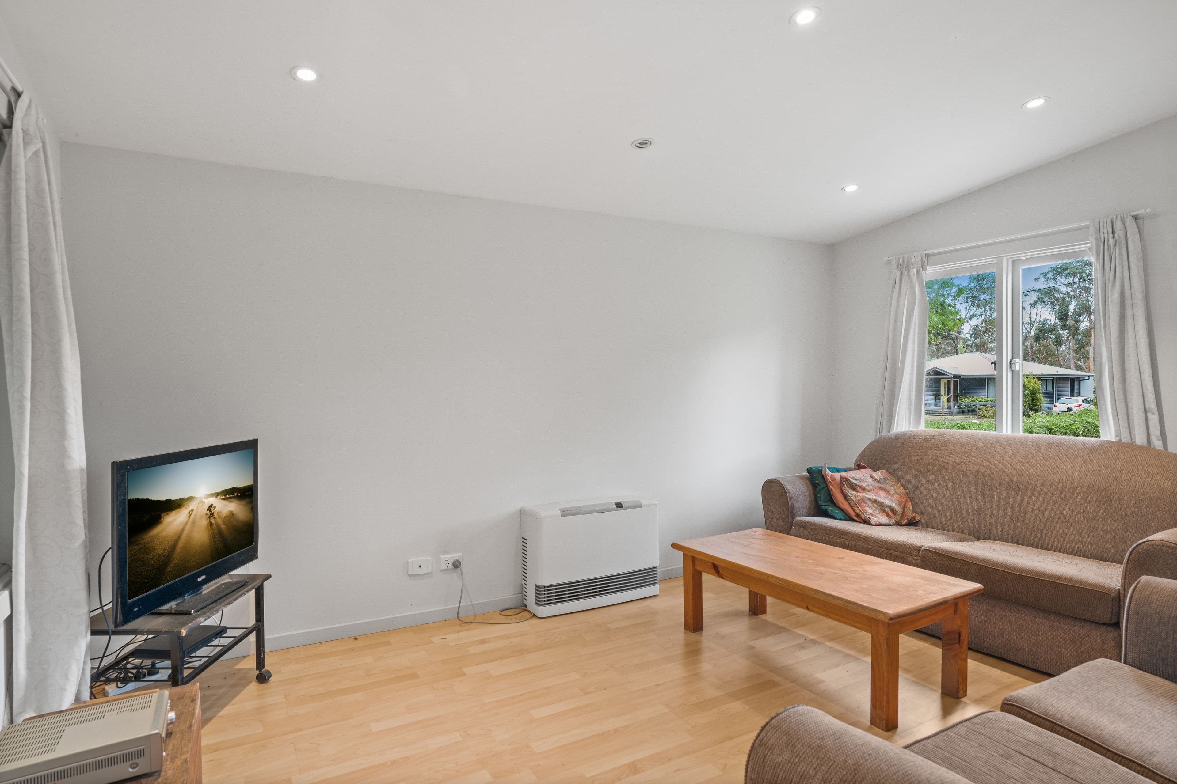 114/80 John Whiteway Drive, Gosford, Mittagong - Thumbnail 3