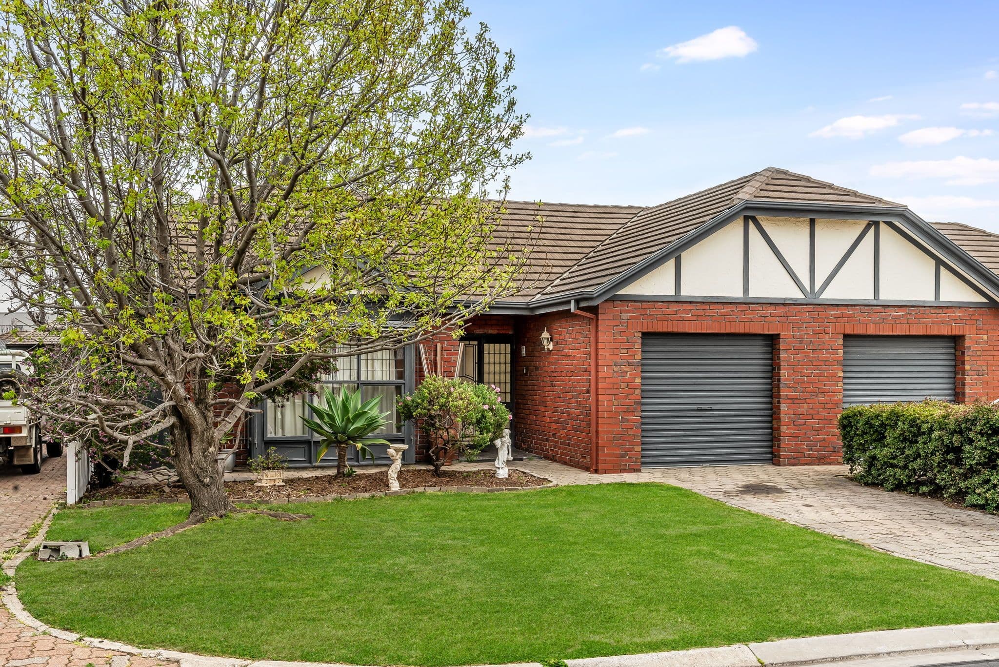15 Waikiki Court, West Lakes SA 5021, West Lakes - Thumbnail 2
