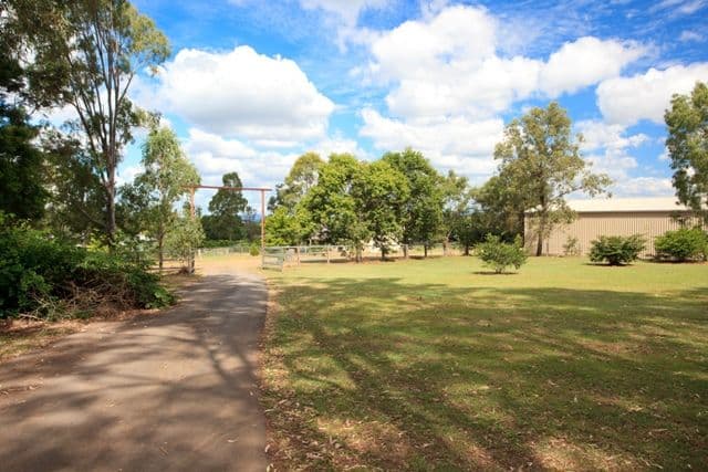 16 Pepper Lane, PINE MOUNTAIN QLD 4306, Pine Mountain - Thumbnail 7
