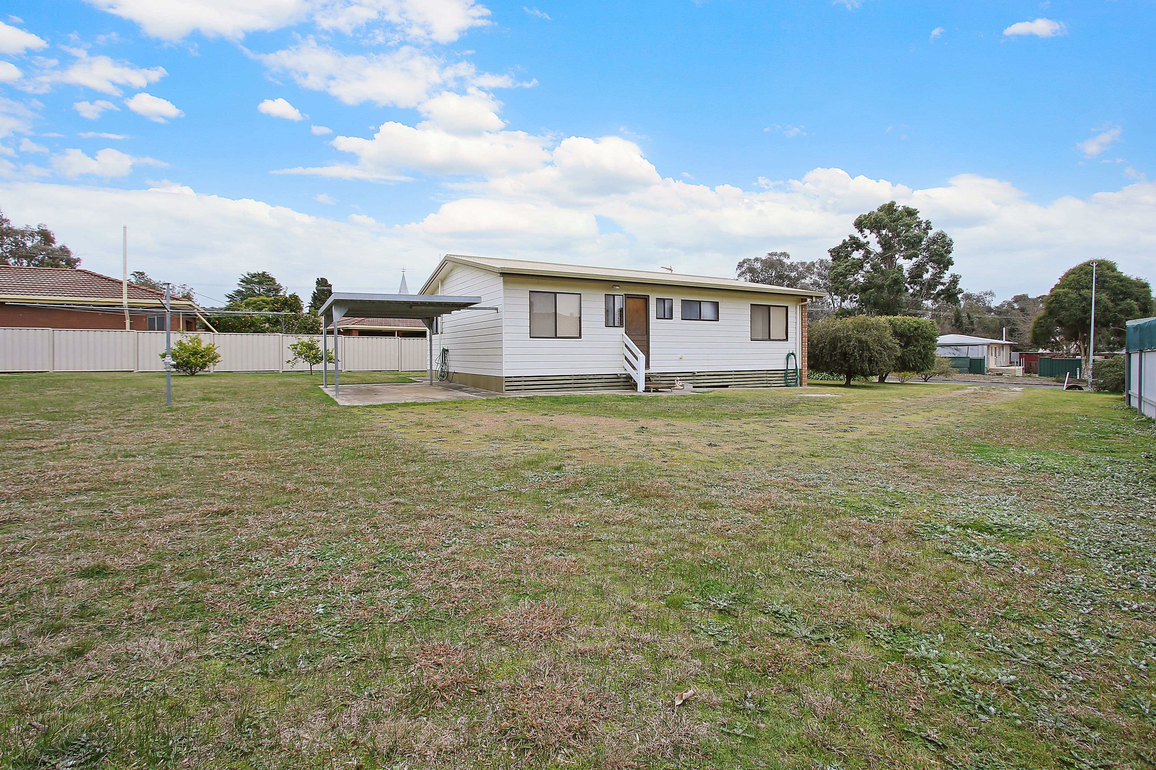 4 Campbell Court, Burrumbuttock - Thumbnail 8