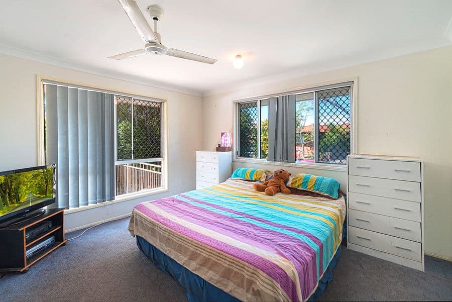 70 Galeen Drive, Burleigh Waters QLD 4220, Burleigh Waters - Thumbnail 5