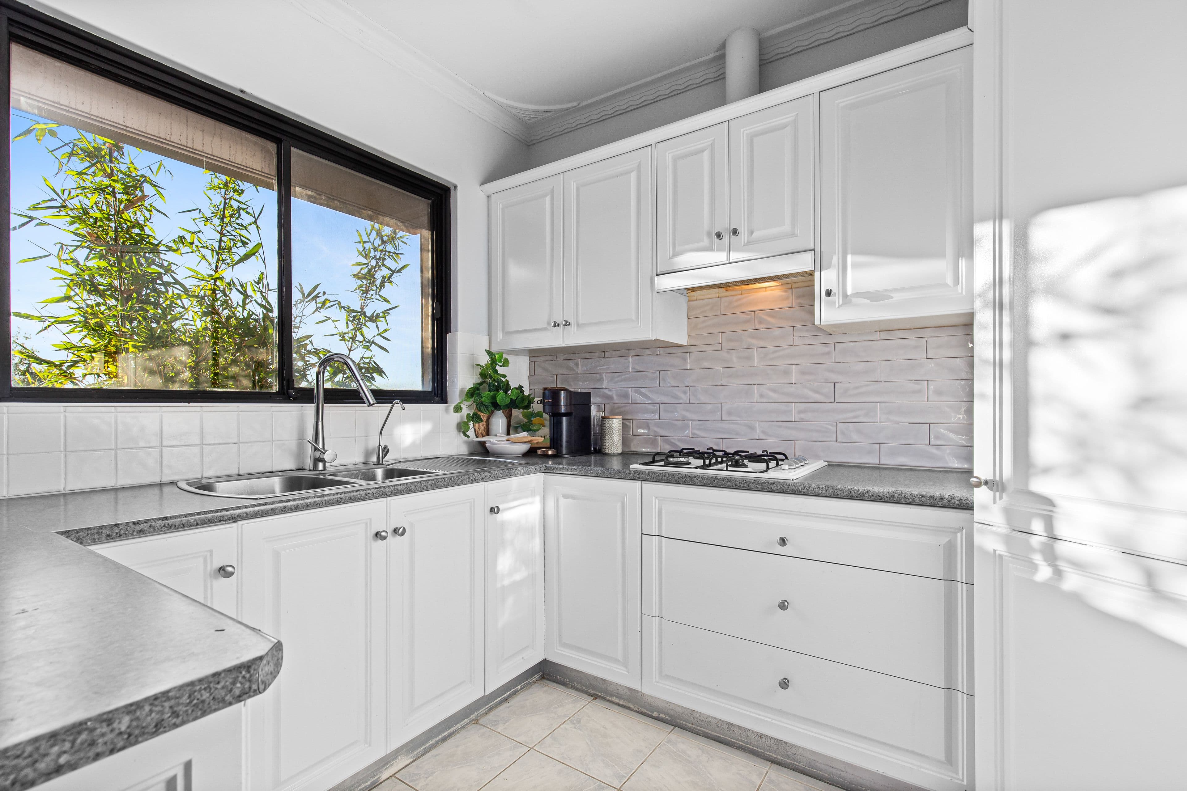 19 Davey Crescent, Seaview Downs SA 5049, Seaview Downs - Thumbnail 5