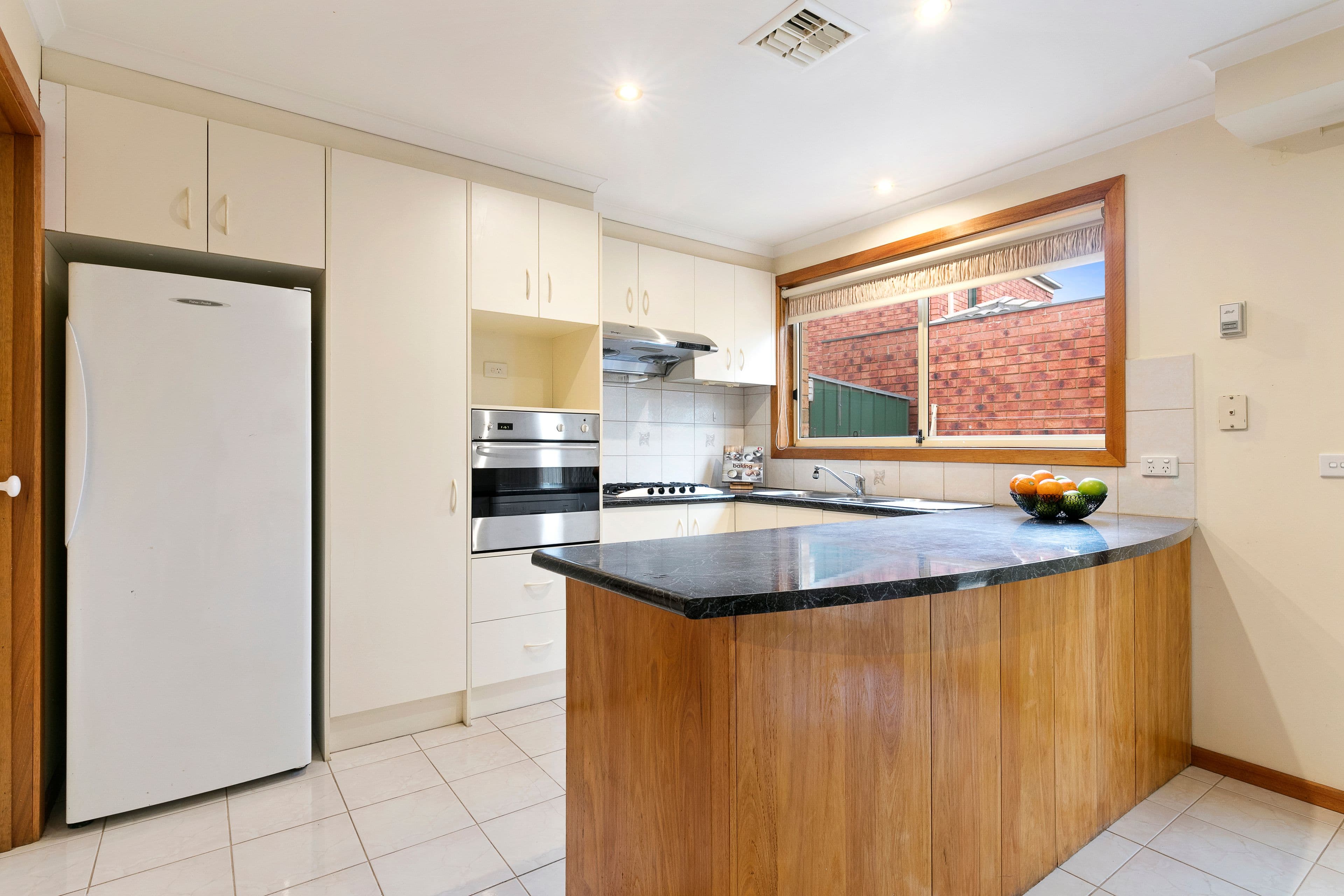5 Elmtree Terrace, Chadstone VIC 3148, Chadstone - Thumbnail 4