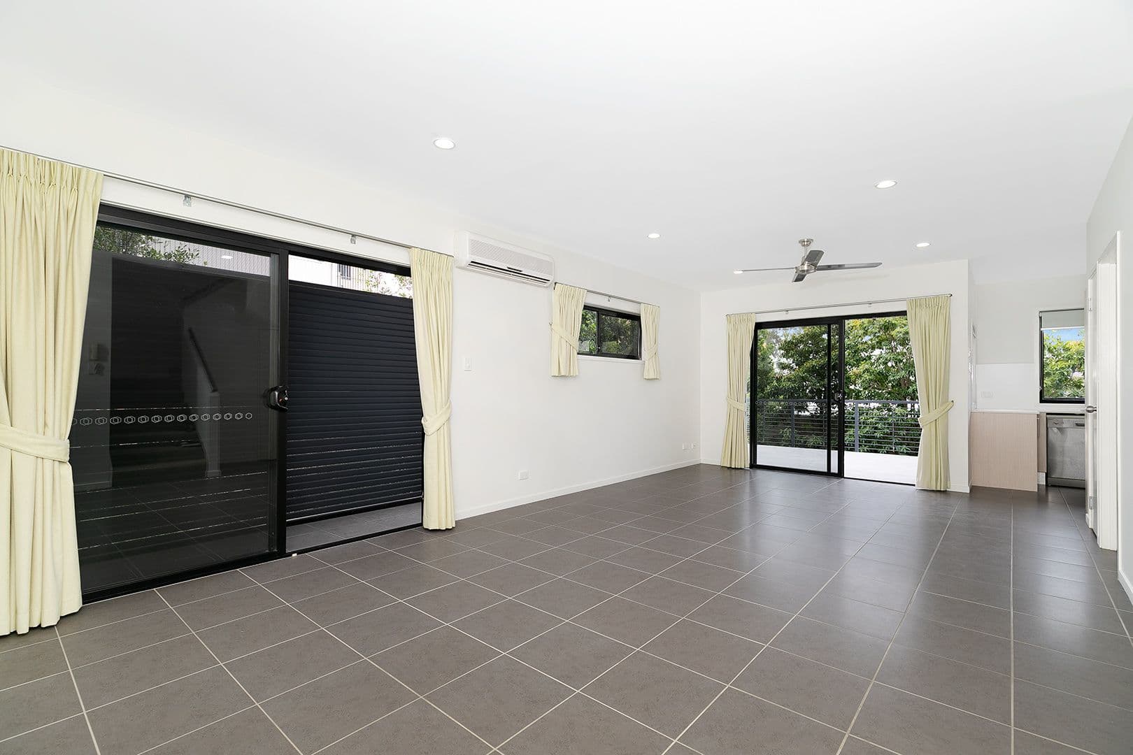 28 Hood Street, Sherwood QLD 4075, Sherwood - Thumbnail 2