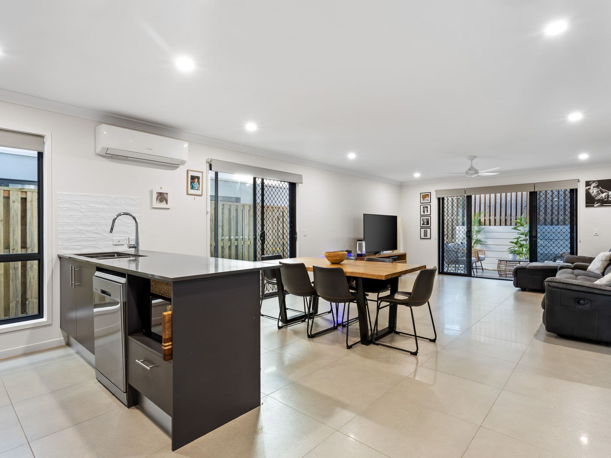 33 Niccy Road, Coomera QLD 4209, Coomera - Thumbnail 6