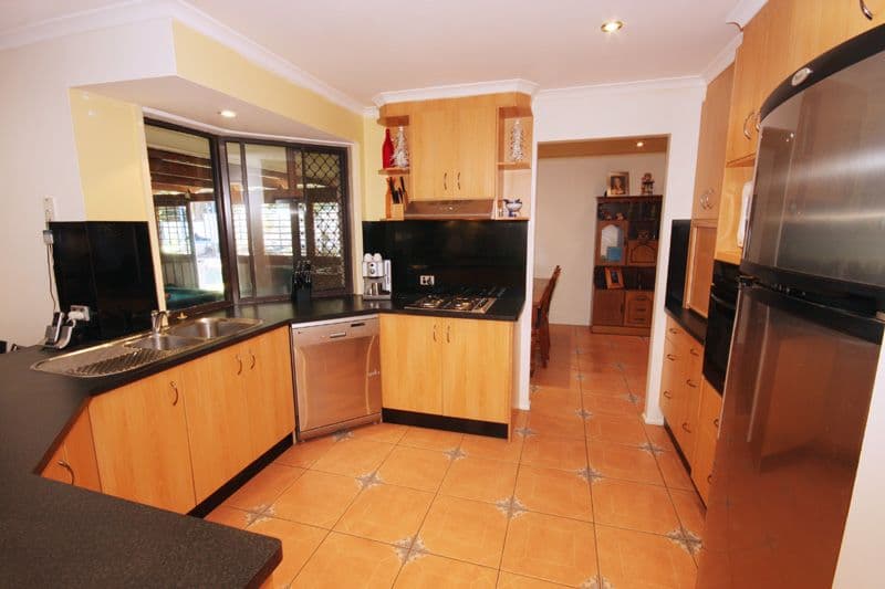 35 Sinclairs Lane, Balmoral Ridge, QLD, 4552, Balmoral Ridge - Thumbnail 4