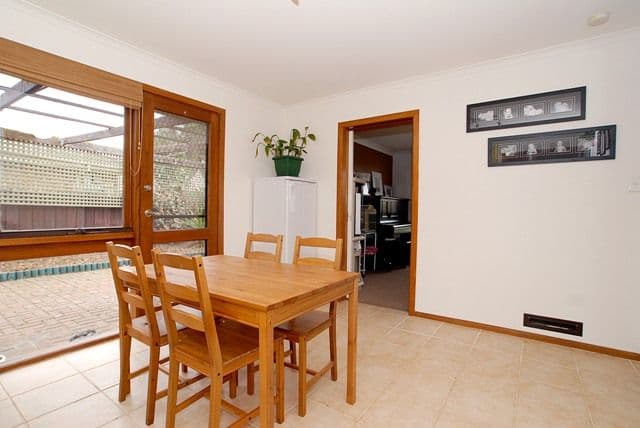 6 Osprey Street, WERRIBEE VIC 3030, Werribee - Thumbnail 3