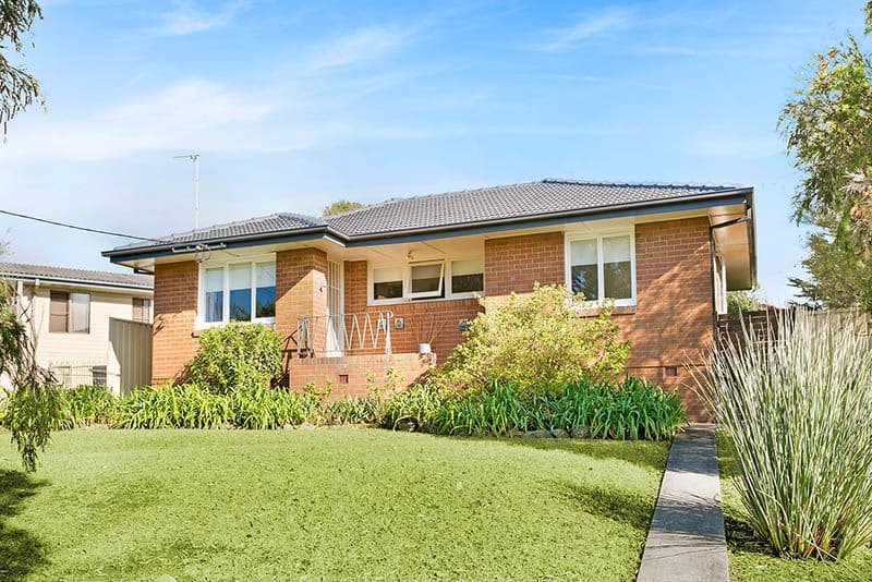 7 Scarf Avenue, Mount Warrigal - Image 1