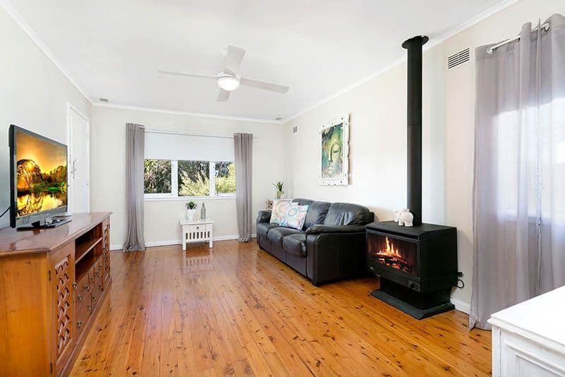 7 Scarf Avenue, Mount Warrigal - Thumbnail 5